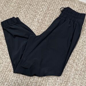 Abercrombie & Fitch Women’s Black Travel Pants